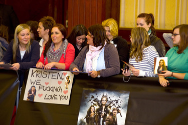 Kristen Stewart Fans