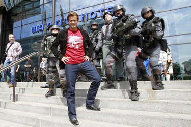 Casper Van Dien mit Fans