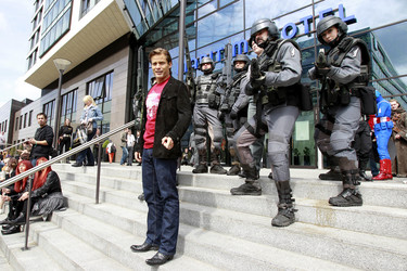 Casper Van Dien mit Fans