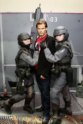 Casper Van Dien mit Fans