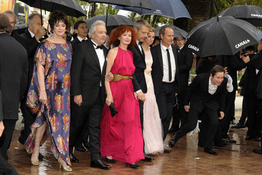 Anny Duperey, Pierre Arditi, Sabine Azéma, Lambert Wilson, Anne Consigny, Hippolyte Girardot
