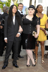 Beth Ditto (Gossip) mit ihrer Verlobten Kristin Ogata