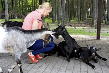 Leonore 'Leo' Bartsch (Queensberry)