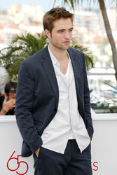 Robert Pattinson