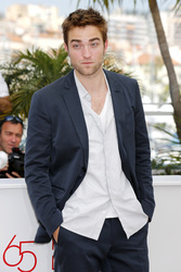 Robert Pattinson