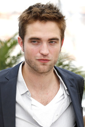 Robert Pattinson