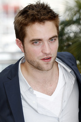 Robert Pattinson