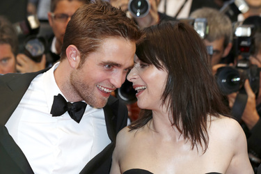 Robert Pattinson, Juliette Binoche