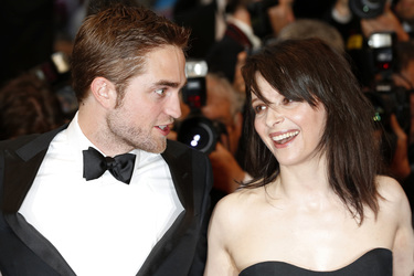 Robert Pattinson, Juliette Binoche