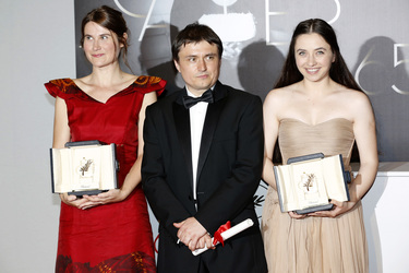 Cosmina Stratan, Cristian Mungiu, Cristina Flutur