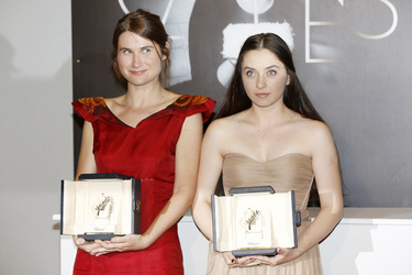 Cosmina Stratan, Cristina Flutur