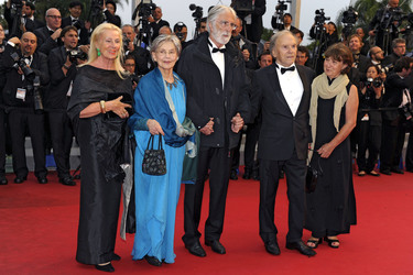 Susanne Haneke, Emmanuelle Riva, Michael Haneke, Jean-Louis Trintignant mit Begleitung