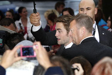 Robert Pattinson