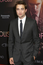 Robert Pattinson