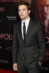 Robert Pattinson
