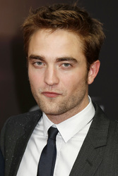 Robert Pattinson
