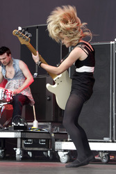 Josh Morgan, Charlotte Cooper (The Subways)