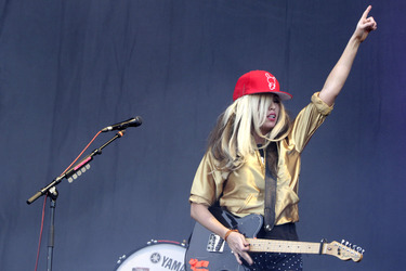 Katie White (The Ting Tings)