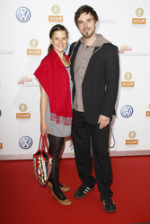 Jonas Burgwinkel mit Freundin Lisa Baum