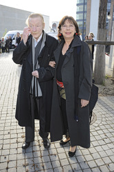 Otto Sander, Monika Hansen