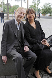 Otto Sander, Monika Hansen