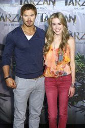 Kellan Lutz, Spencer Locke