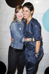 Jasmin Gerat mit Jelena