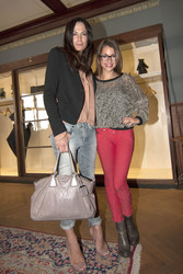 Bettina Zimmermann, Anna Julia Kapfelsperger