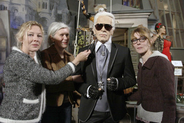 Saskia Ruth mit Team, Karl Lagerfeld Wachsfigur
