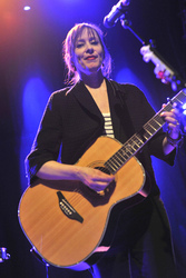Suzanne Vega