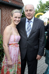 Rhea Harder mit Schwiegervater Günter Vennewald