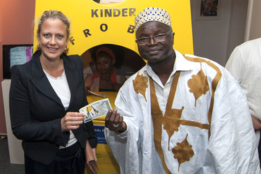 Barbara Schöneberger, Mansour Ciss Kanakassy