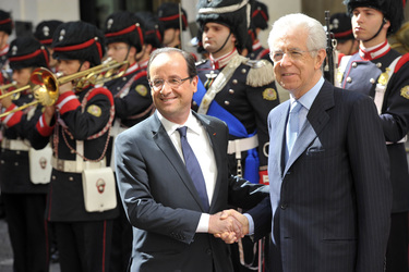 Francois Hollande, Mario Monti