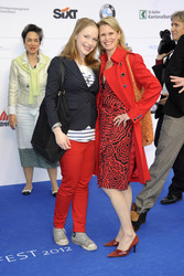 Anna Brüggemann, Leslie Malton