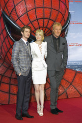 Andrew Garfield, Emma Stone, Rhys Ifans