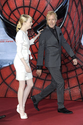 Emma Stone, Rhys Ifans