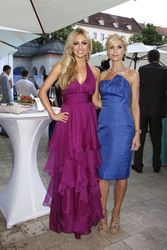 Rosanna Davison, Yvonne Keating