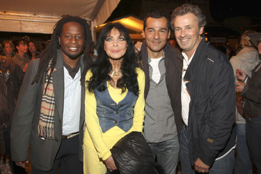 Mola Adebisi, Dunja Rajter, Erol Sander, Timothy Peach