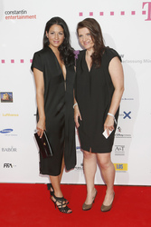 Minu Barati-Fischer mit Begleitung