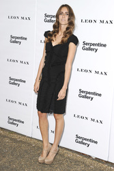 Jade Williams / Sunday Girl