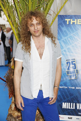 Chele Aguilera (Les Humphries Singers)