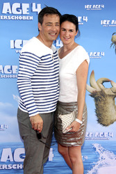 Jan Sosniok mit Freundin Nadine Möllers