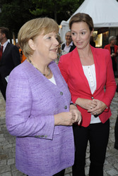 Angela Merkel, Bettina Schausten