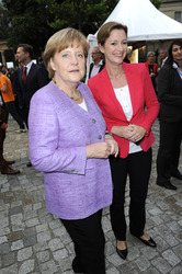 Angela Merkel, Bettina Schausten