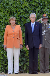 Angela Merkel, Mario Monti