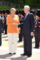 Angela Merkel, Mario Monti