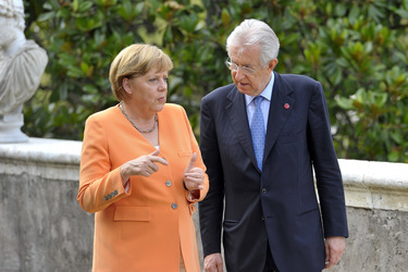 Angela Merkel, Mario Monti