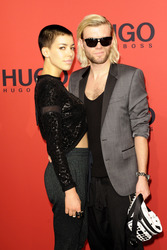 Alina Süggeler, Andreas 'Andi' Weizel (Frida Gold)