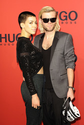 Alina Süggeler, Andreas 'Andi' Weizel (Frida Gold)