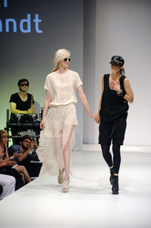 Esther Perbandt mit Model